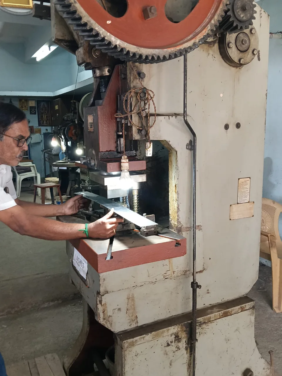 Actual 60-ton power press at Shri Veena Engineering Works